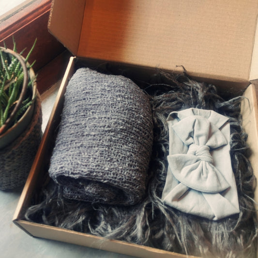 Klijnkie Newborn Prop Set - GREY